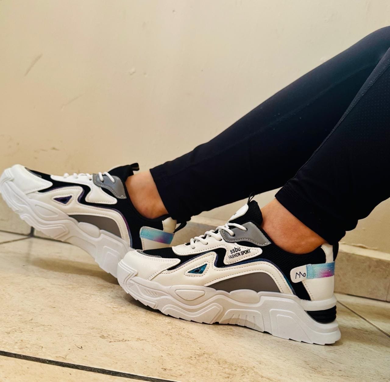 Tenis de mujer - Valquiria